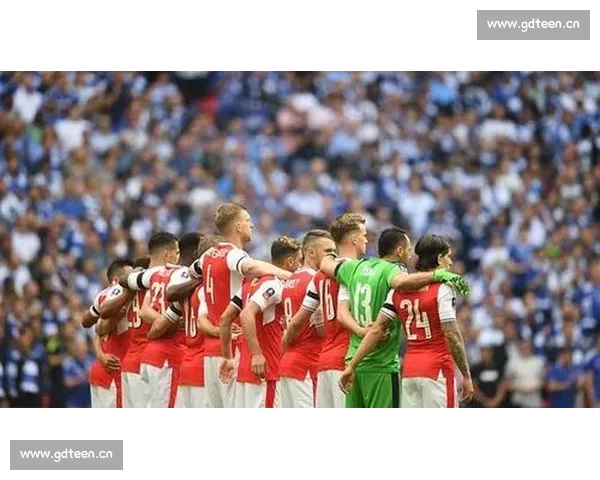 高清足球直播全程回放精彩瞬间尽在掌握球迷必备观看指南 - 副本 (14) - 副本 - 副本 - 副本